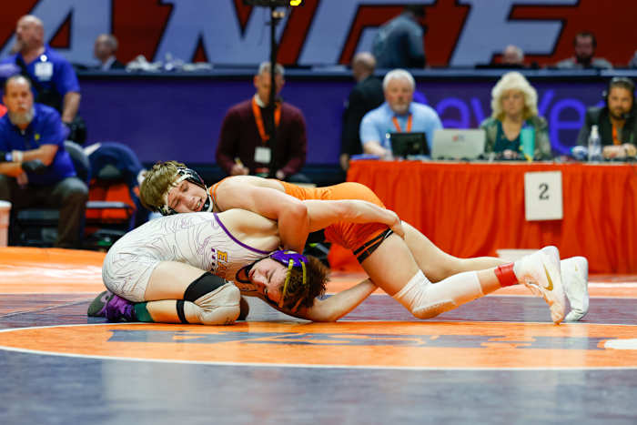 Illinois state wrestling championships February 18 2023 Nate Latsch 15452